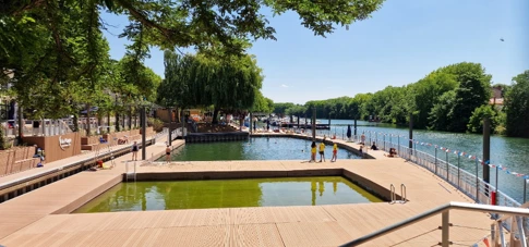 Baden an der Seine - Jointville mit Online‑Überwachung der E. coli‑Belastung durch Coliminder zum Schutz der Badegäste.“